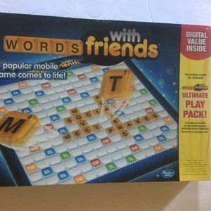 NEW Zynga / Hasbro Words with Friends Board Game